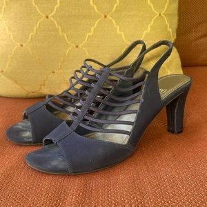 Womens Shoes